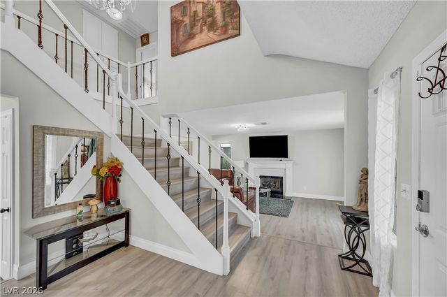 2913 Whispering Wind Drive, Las Vegas, NV 89117