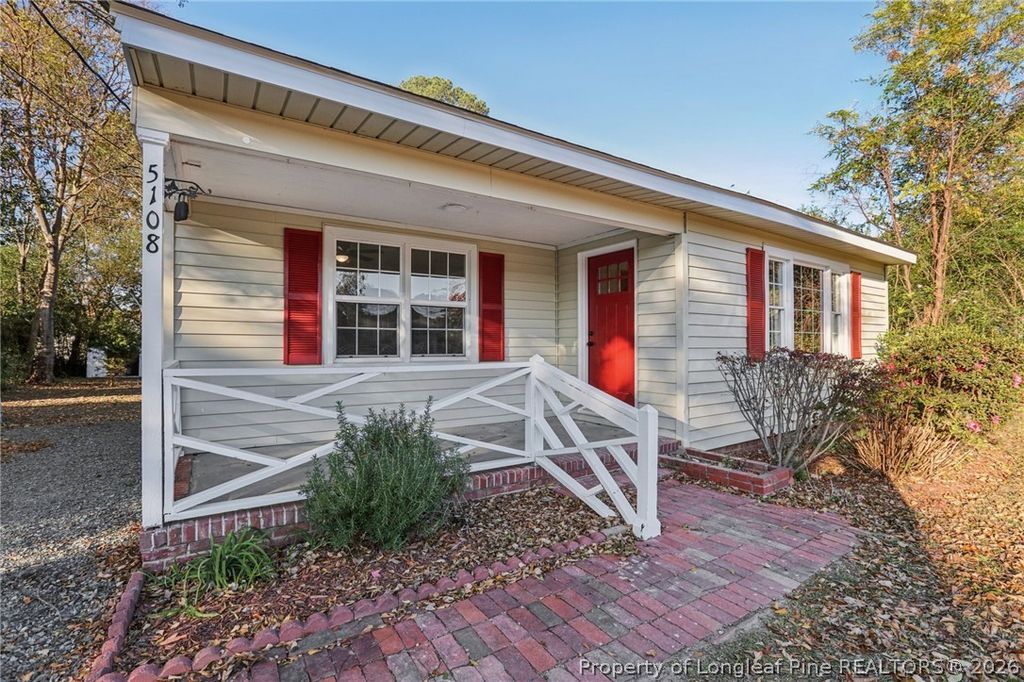 5108 Walnut Drive, Fayetteville, NC 28304 — photo 2