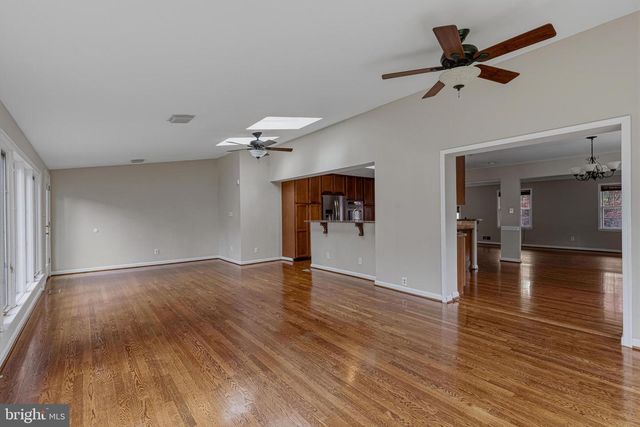1322 CORDELIA CT, Mclean, VA 22102