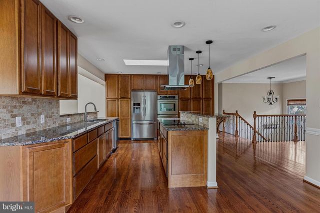 1322 CORDELIA CT, Mclean, VA 22102