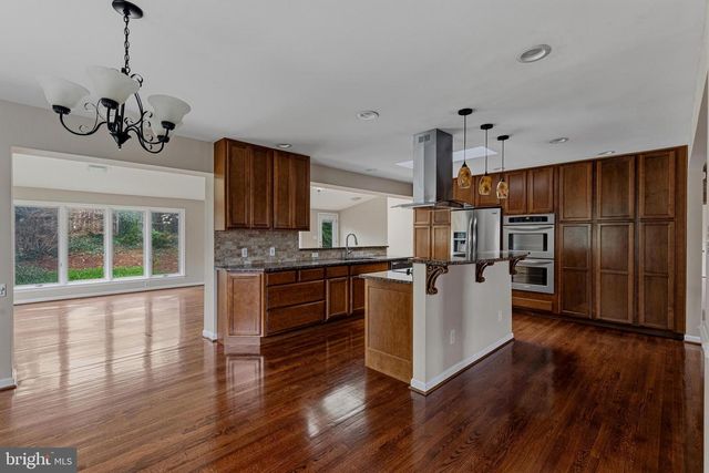 1322 CORDELIA CT, Mclean, VA 22102