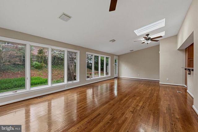 1322 CORDELIA CT, Mclean, VA 22102