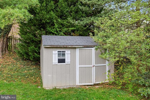 1322 CORDELIA CT, Mclean, VA 22102