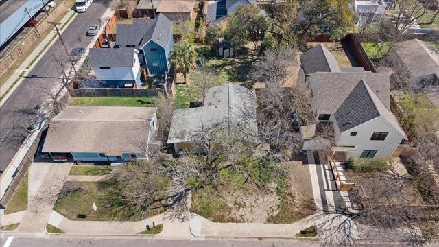 8017 Lazy LN, Austin, TX 78757