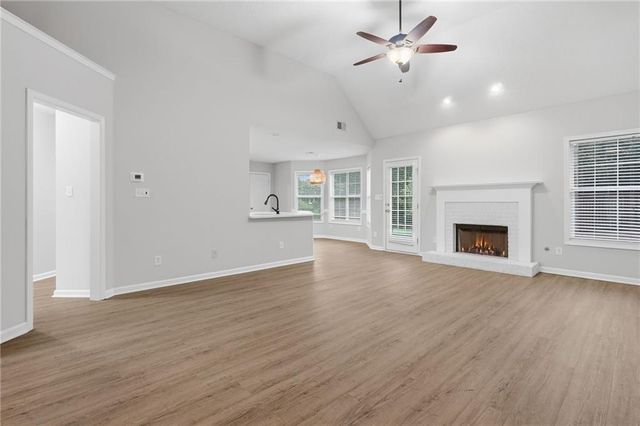 101 Moss Pointe Drive, Mcdonough, GA 30253