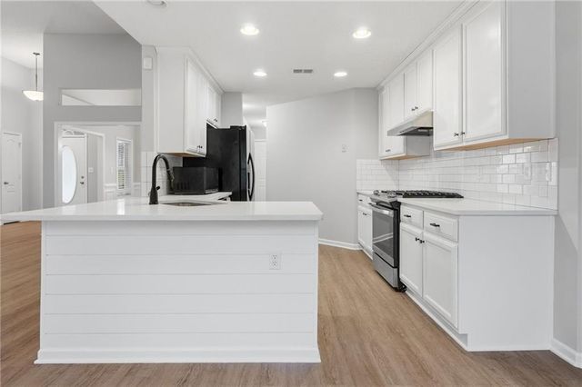 101 Moss Pointe Drive, Mcdonough, GA 30253
