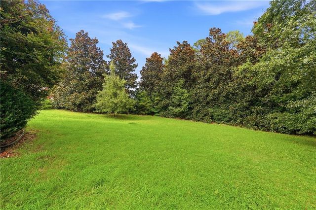 101 Moss Pointe Drive, Mcdonough, GA 30253
