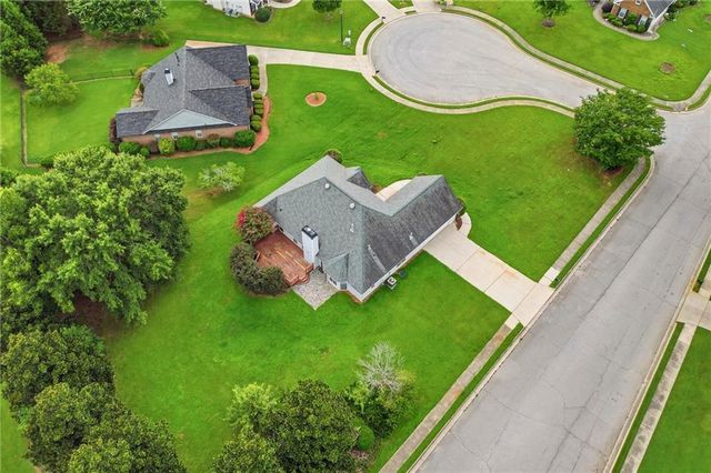 101 Moss Pointe Drive, Mcdonough, GA 30253