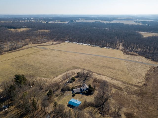 365 Saxonburg Blvd, Clinton Twp, PA 16056