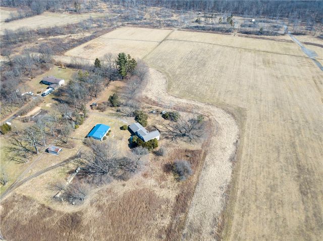 365 Saxonburg Blvd, Clinton Twp, PA 16056