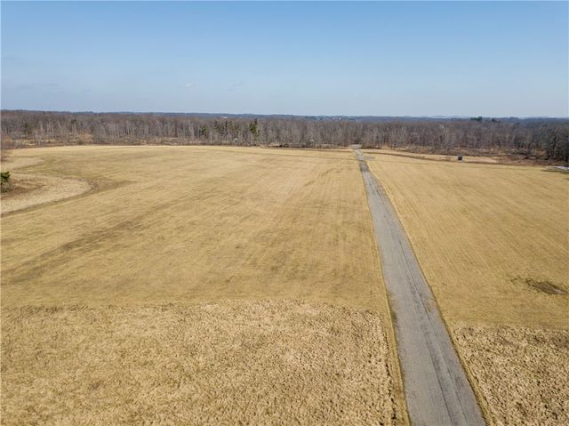 365 Saxonburg Blvd, Clinton Twp, PA 16056