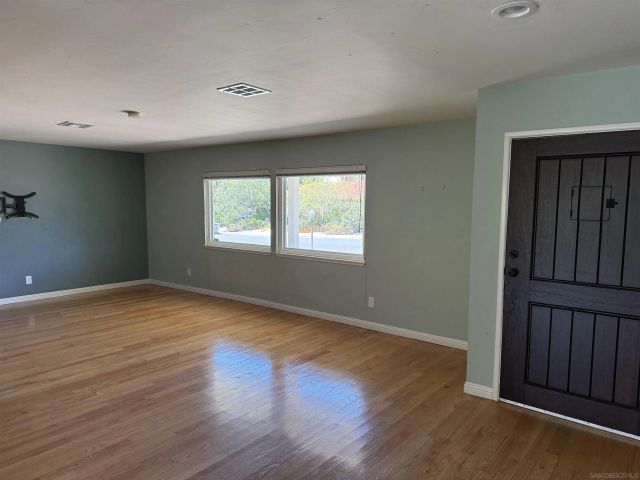 18031 Verano Dr, San D, CA 92128