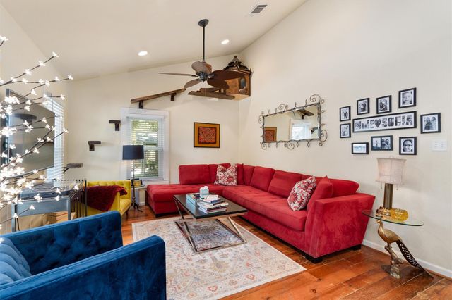 2007 Peoples ST, Austin, TX 78702