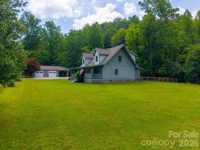538 East Fork Road, Sylva, NC 28779