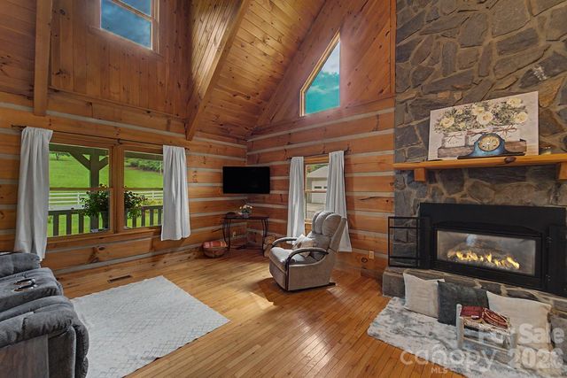 538 East Fork Road, Sylva, NC 28779