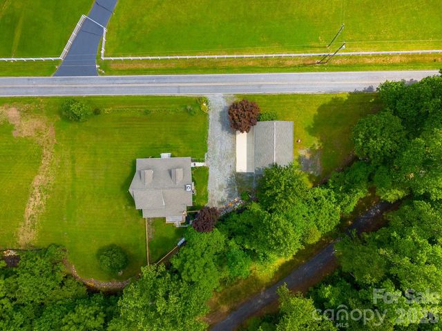 538 East Fork Road, Sylva, NC 28779