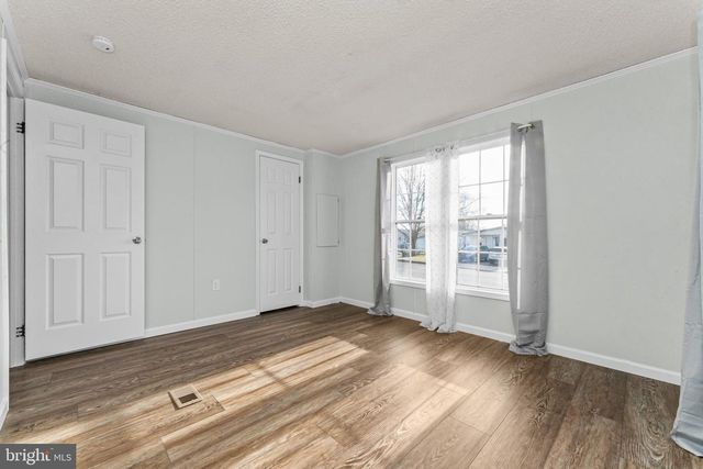 738 ASPEN CIR, Red Hill, PA 18076