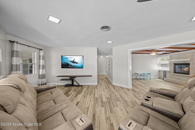 325 Kenzel Court, Merritt Island, FL 32953