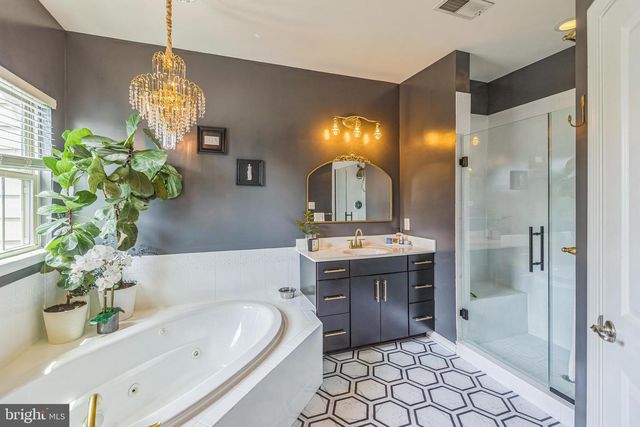 9232 LANDON HOUSE WAY, Frederick, MD 21704