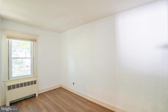 213 BERLIN RD N, Lindenwold, NJ 08021