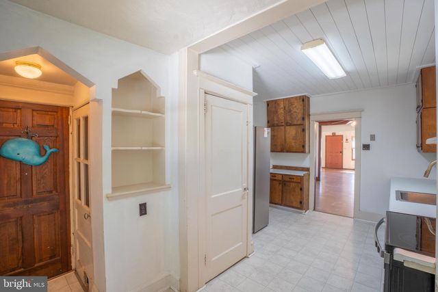 213 BERLIN RD N, Lindenwold, NJ 08021