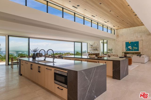 11624 Ellice Street, Malibu, CA 90265