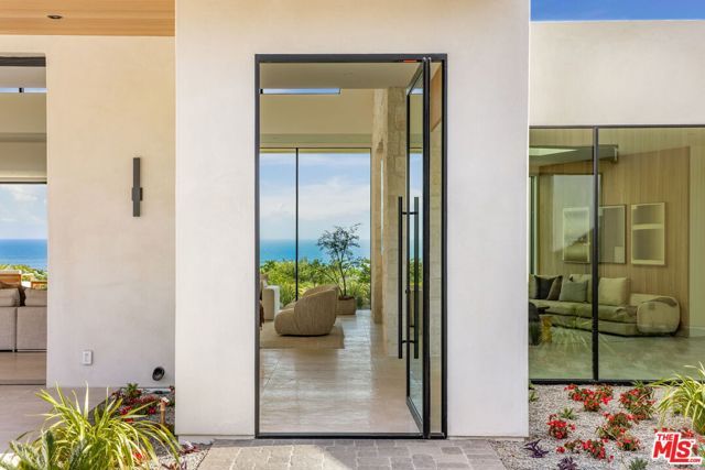 11624 Ellice Street, Malibu, CA 90265