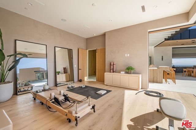 11624 Ellice Street, Malibu, CA 90265