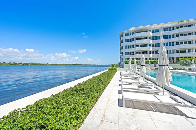 2773 S Ocean Boulevard 209, Palm Beach, FL 33480