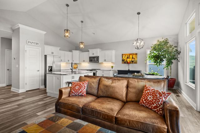 62 BAROLO LN 22A, Camdenton, MO 65020