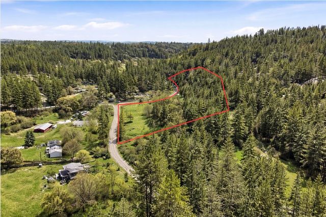 2126 E Leona Dr, Spokane, WA 99208