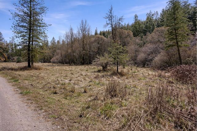 2126 E Leona Dr, Spokane, WA 99208