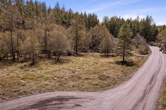 2126 E Leona Dr, Spokane, WA 99208