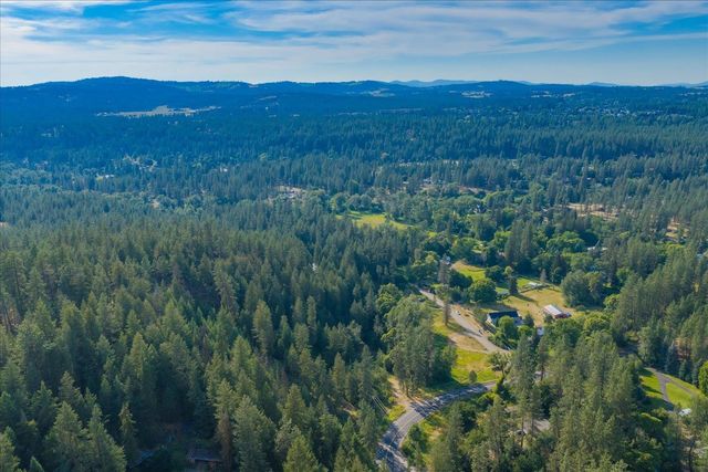 2126 E Leona Dr, Spokane, WA 99208