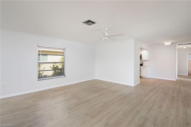 729 103rd AVE N, Naples, FL 34108