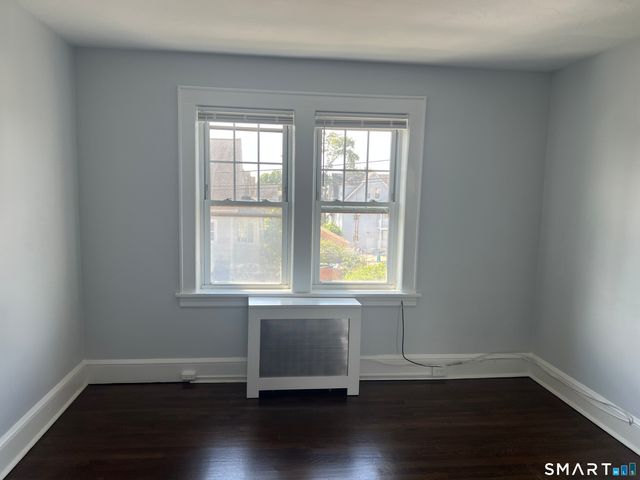 24 Circular Avenue 3B, Bridgeport, CT 06605