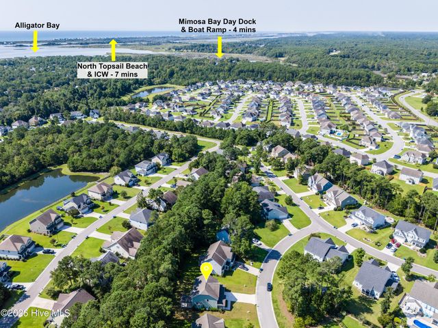 506 W Red Head Circle, Sneads Ferry, NC 28460