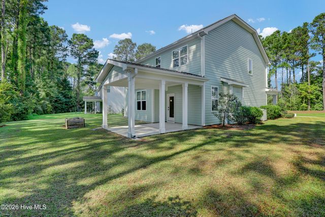506 W Red Head Circle, Sneads Ferry, NC 28460