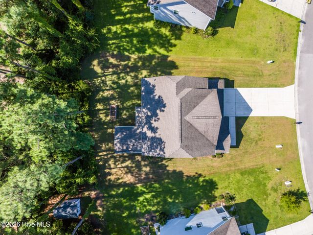 506 W Red Head Circle, Sneads Ferry, NC 28460