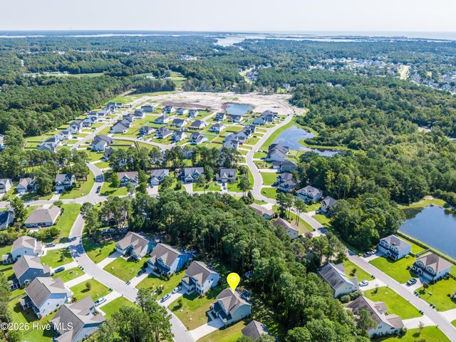506 W Red Head Circle, Sneads Ferry, NC 28460