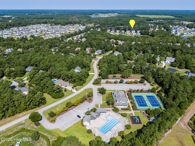 506 W Red Head Circle, Sneads Ferry, NC 28460