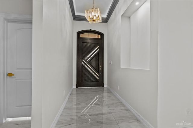 802 Azalea Street, Mission, TX 78573