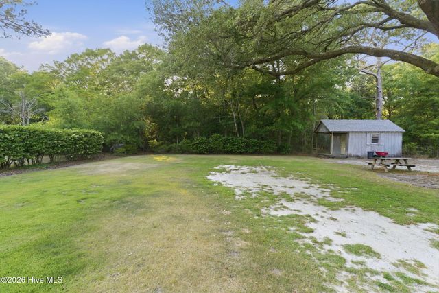 6225 Mallard Drive, Wilmington, NC 28403