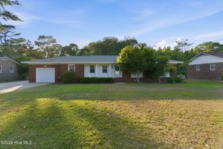 6225 Mallard Drive, Wilmington, NC 28403