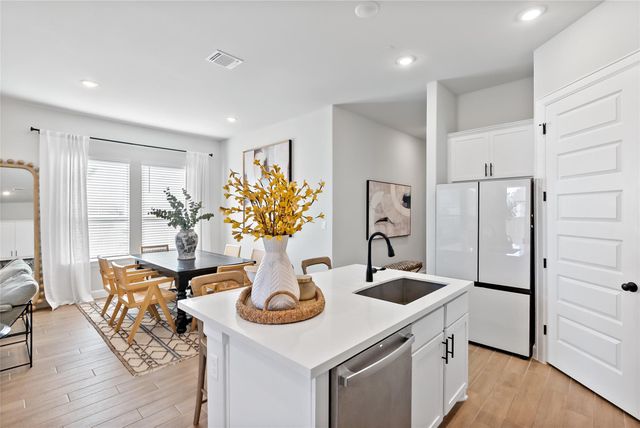 163 Cotton Tree TER, Dripping Springs, TX 78620