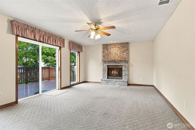 2533 NW 45th Avenue, Camas, WA 98607
