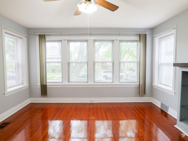 5838 N MULLIGAN Avenue, Chicago, IL 60646
