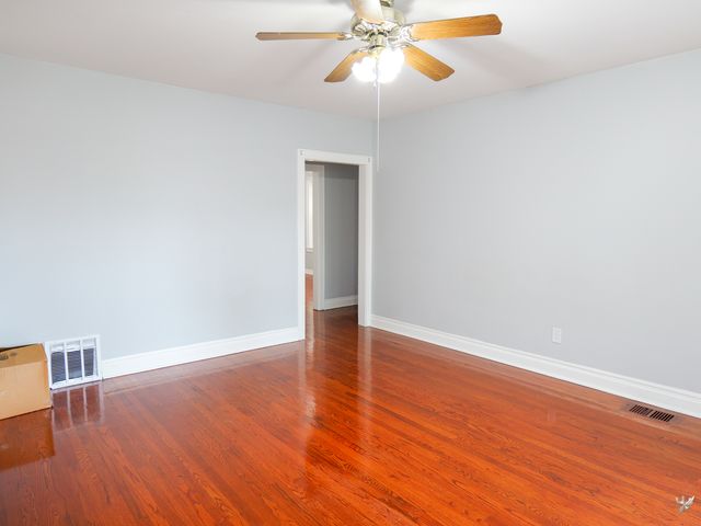 5838 N MULLIGAN Avenue, Chicago, IL 60646