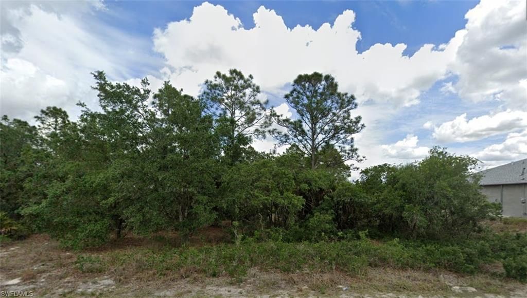 502 Wells AVE, LEHIGH ACRES, FL 33972 — exterior
