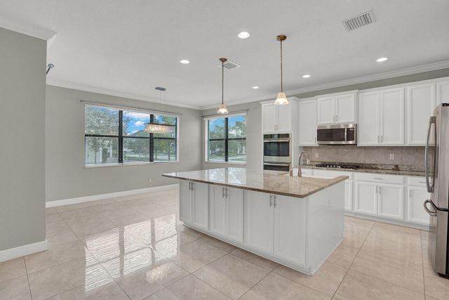 19739 Wheelbarrow Bend, Loxahatchee, FL 33470